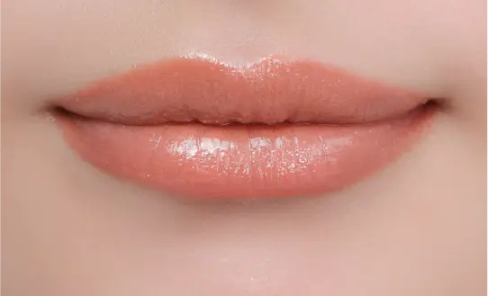 MY LUCENT LIP 03 MILKY BROWN 仕上がりイメージ